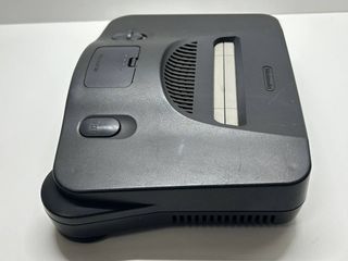 Nintendo 64 Giapponese (NTSC J) + Controller + Cablaggio