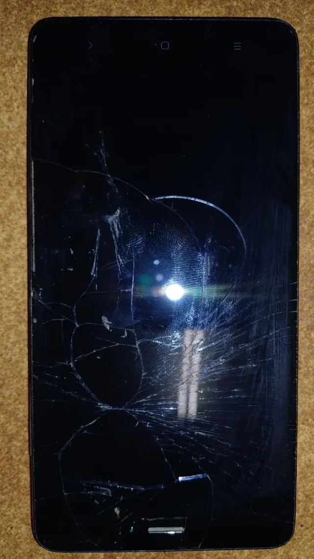 Teléfono Móvil Negro