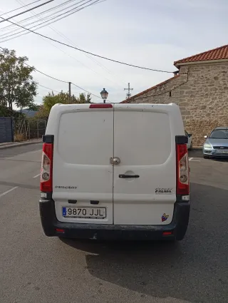 Peugeot Expert 2015