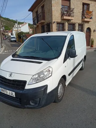 Peugeot Expert 2015
