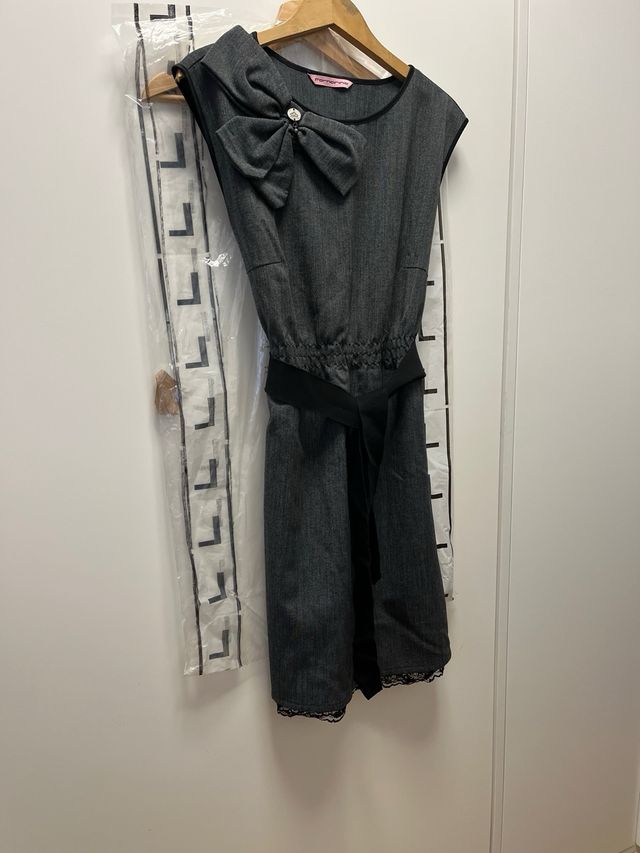 Vestido Fornarina gris con lazo