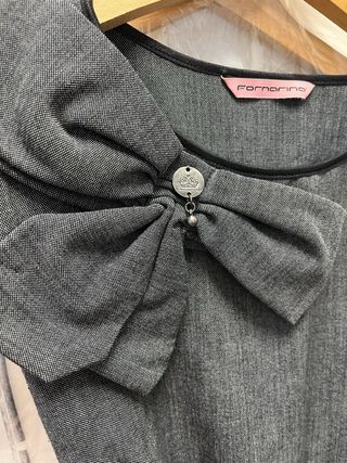 Vestido Fornarina gris con lazo