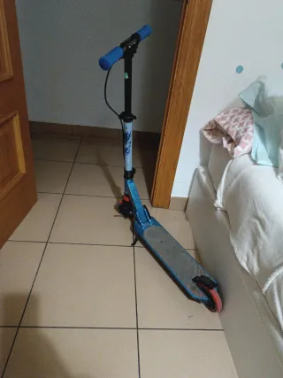 Patinete Decathlon Niñ@s Azul