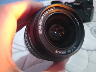 Objetivo Nikon DSLR DX + Baterías EL14 + cargador