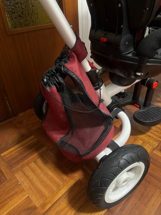 Triciclo Gemelar Rojo con negro como nuevo perfect
