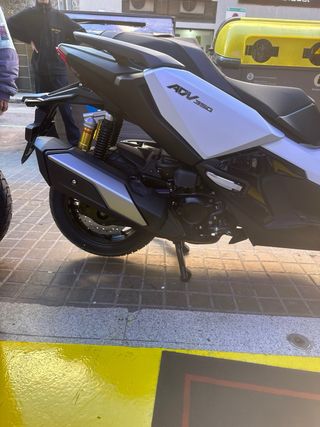 Honda X-ADV 350 Promoción DICIEMBRE