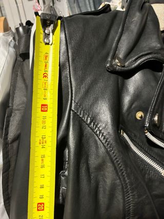 Cazadora negrabiker d suavísima Piel Ovino sin uso