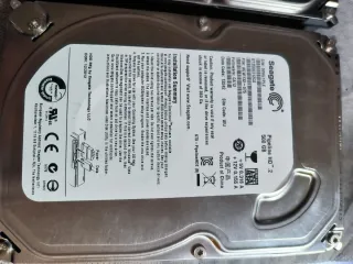 3 Discos Duros Seagate ATA y SATA