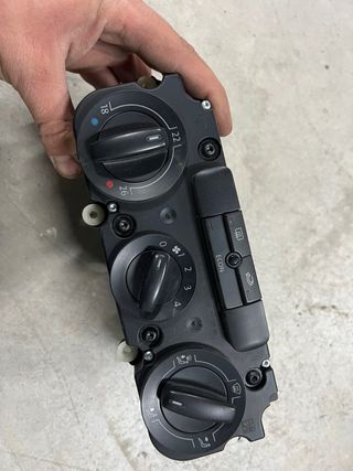 Mando Climatizador Golf V