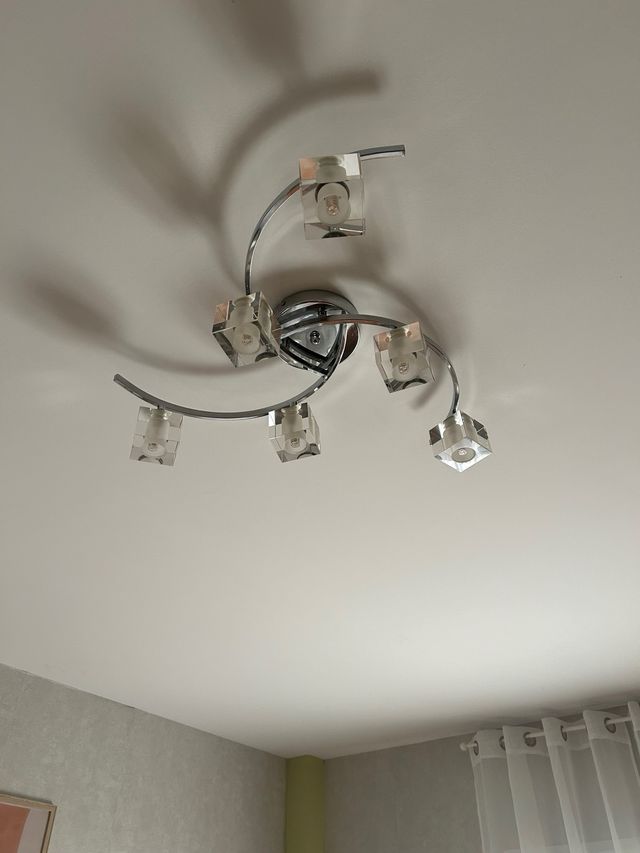 Lámpara de techo moderna