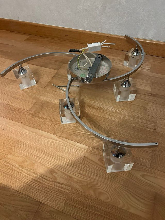 Lámpara de techo moderna