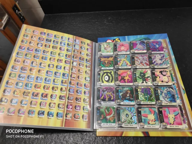 Álbum Staks Pokémon 2006 + Tablero
