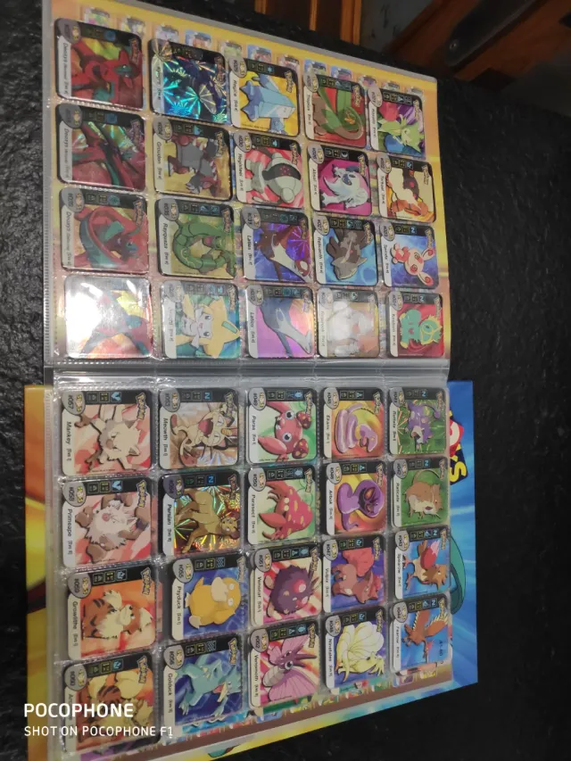 Álbum Staks Pokémon 2006 + Tablero