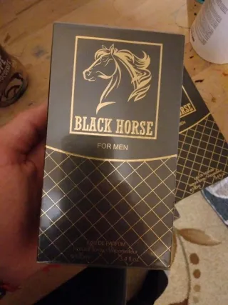 Perfume Black Horse para Hombre