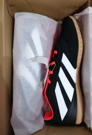 Scarpe calcetto indoor Adidas nere rosse tg 43.5