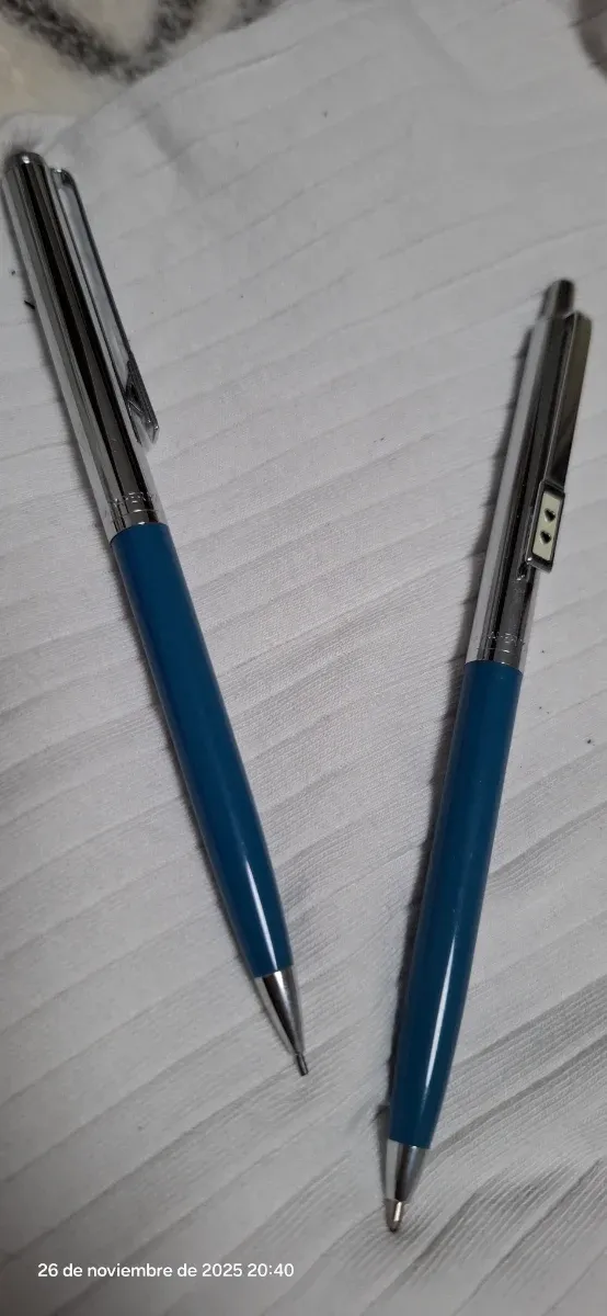 Set de Caneta e Lápis de Cor Azul Paper Mate