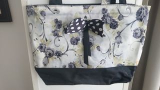 Bolso floral informal