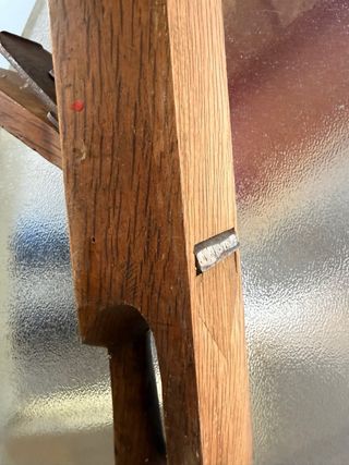 Antica pialla da falegname in legno