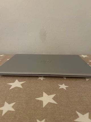 HP Laptop Plata y Negro Modelo 15dw0044ns