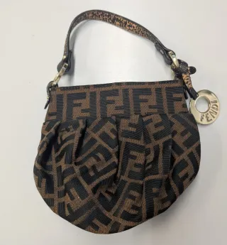 Fendi. Borsa Zucca mini chef Buket in tessuto