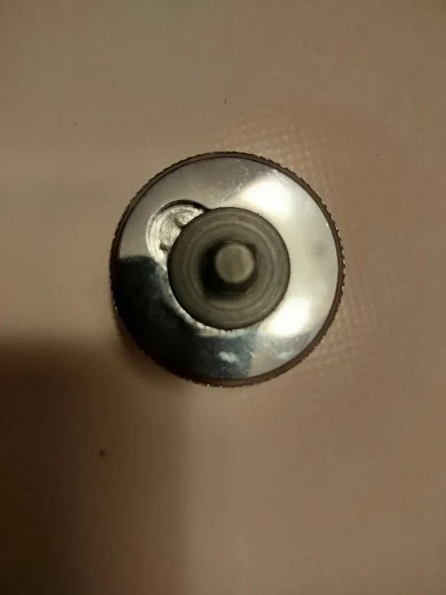 Llave de carraca compacta 1/4"