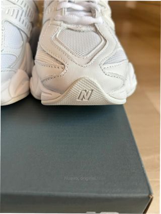 New Balance 9060 Triple White Mujer