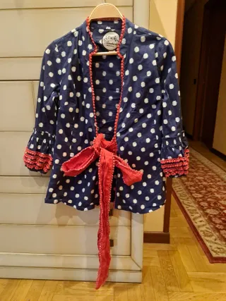 Almatrichi Camisa Azul con Lunares Blancos y Rojo