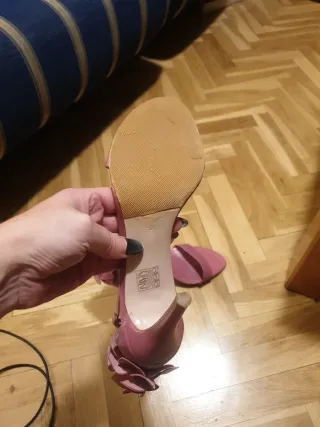 Zapatos de tacon de piel Rosa nude 40c