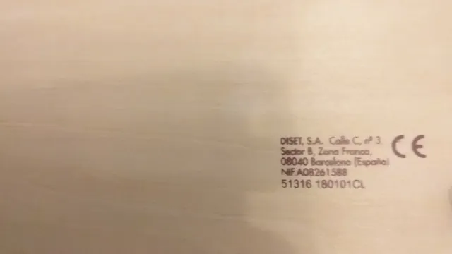 Jogo Educativo Relógio-Calendário de Madeira