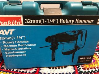 Makita HR3210C Martillo Rotativo 32mm Nuevo