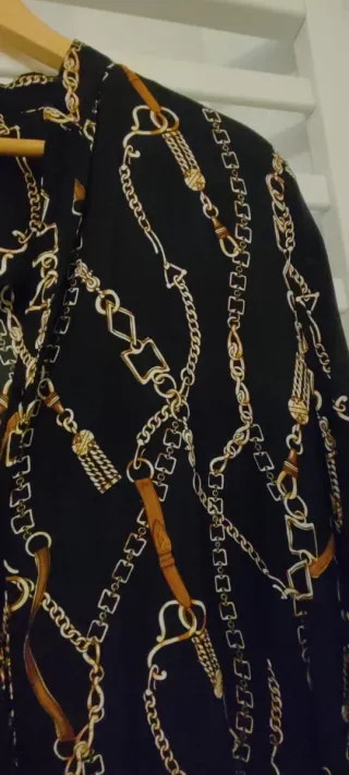 Vestido estampado cadenas talla M