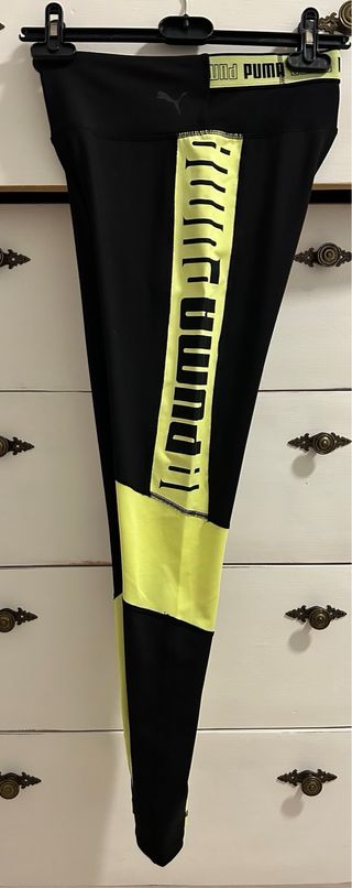 Mallas deportivas Puma negro y amarillo