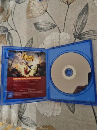 Lote 4 Juegos PS4:  Tomb Raider, Battlefield V,etc