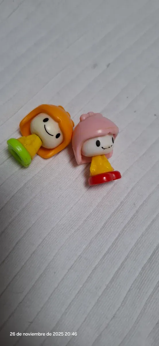 2 Bonecas Geyperland