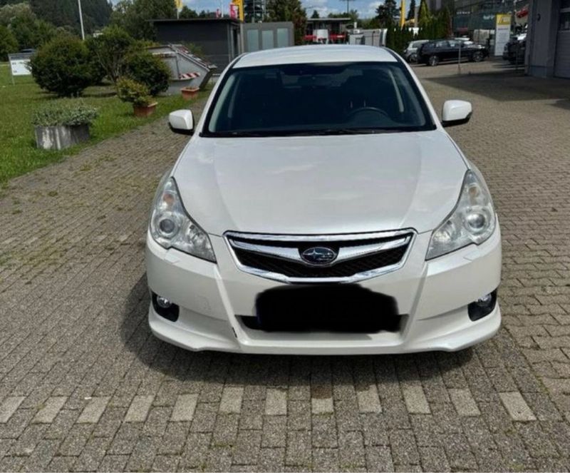 Subaru Legacy 2012 2.0i AWD Kombi 150PS - foto 1