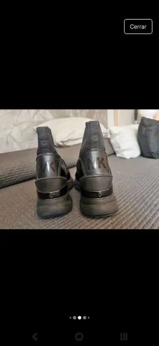 Zapatillas Michael Kors negras n°37