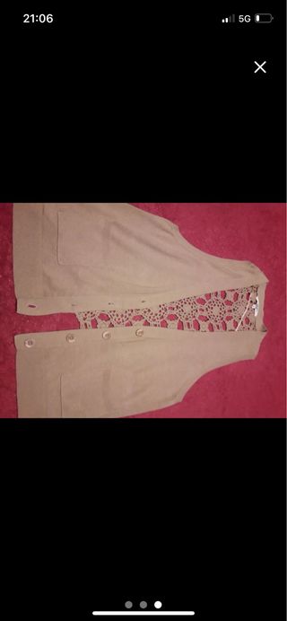 Chaleco crochet El Corte Inglés beige