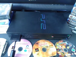 Gran Lote PlayStation 2 + TV Sony Bravia