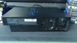 Gran Lote PlayStation 2 + TV Sony Bravia