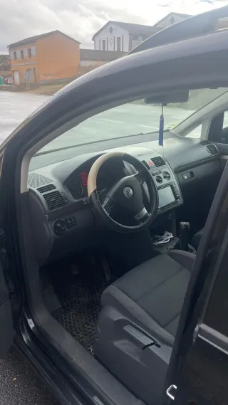 Volkswagen Touran 2010