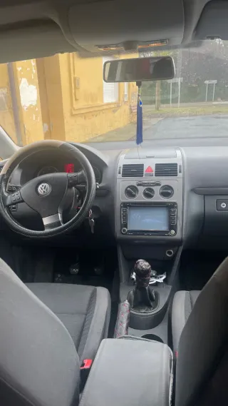 Volkswagen Touran 2010