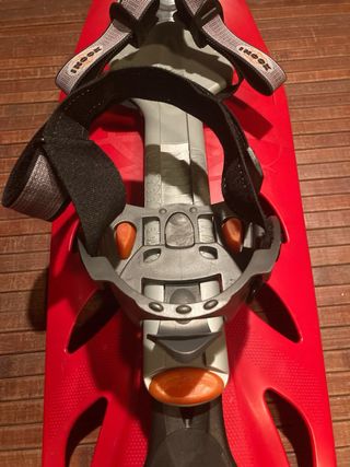 - Raquetas de nieve Kleber.