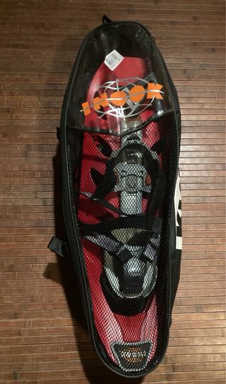 - Raquetas de nieve Kleber.