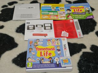Nintendo 3DS Tomodachi Life Juego + Manuales