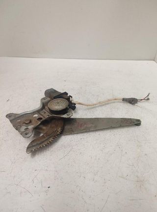 Elevalunas tras der toyota 8572060070 land 217800