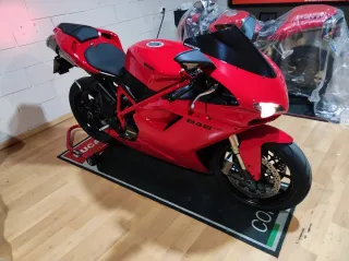 Ducati 848 EVO