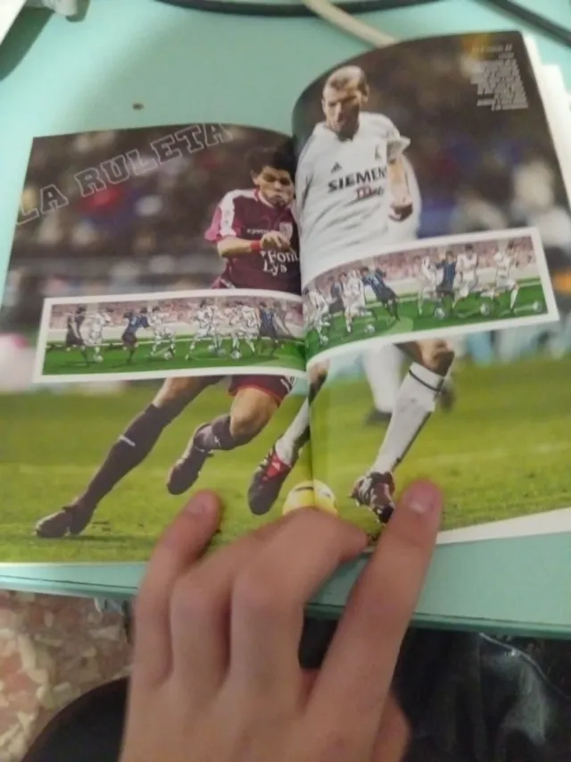 Genios del balón Zidane al detalle