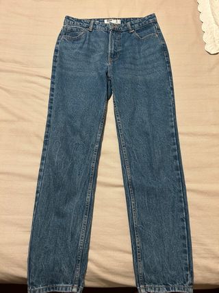 Pantalón vaquero Bershka Mom