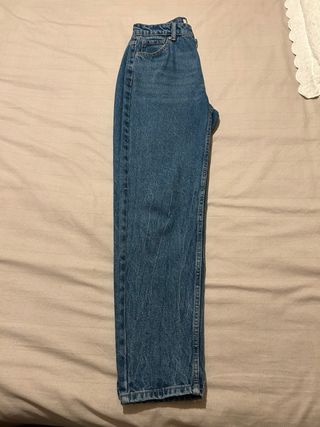 Pantalón vaquero Bershka Mom