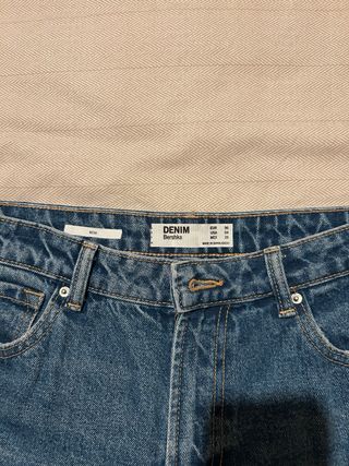 Pantalón vaquero Bershka Mom